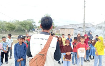 Rumah Zakat dan SDN 16 Bandar Rahmat Tanam Mangrove di Pesisir Batu Bara