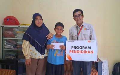 Rumah Zakat Berikan Bantuan Biaya Pendidikan untuk Imam di Cilegon