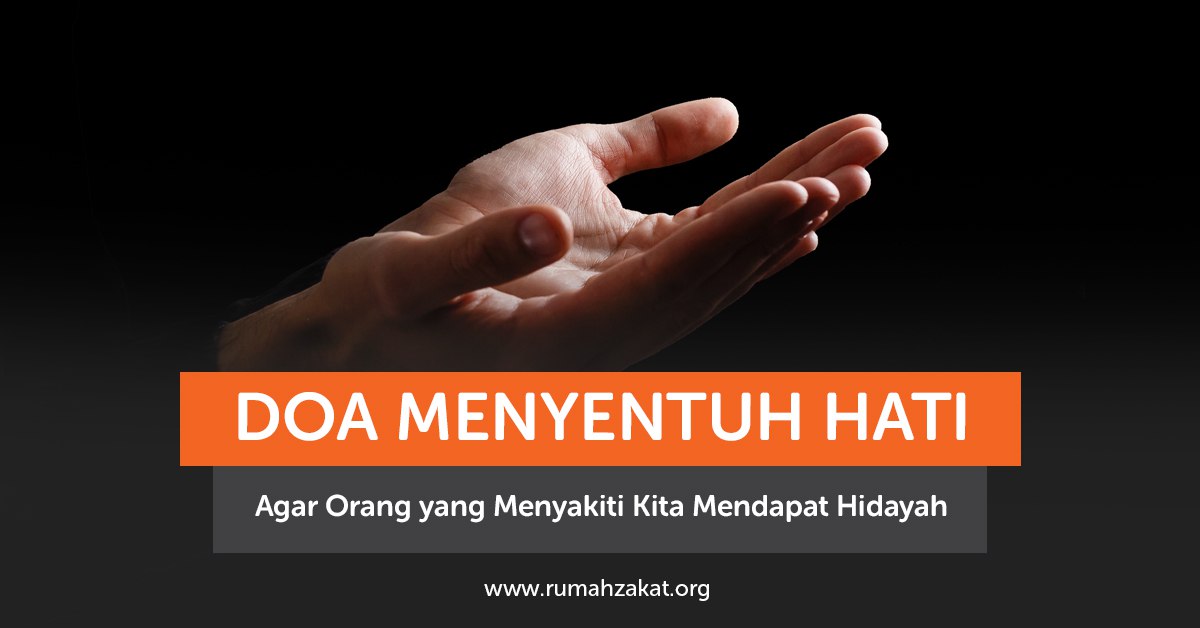 Ilustrasi tangan berdoa memohon agar orang yang menyakiti mendapat hidayah dari Allah