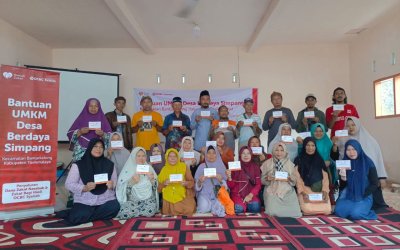 OCBC Syariah Bersama Rumah Zakat Gelar Edukasi Kewirausahaan di Desa Simpang Tasikmalaya