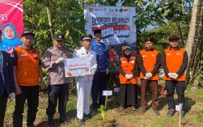 Rumah Zakat Gelar Penanaman Pohon di Kampung Budiharti Desa Rancasenggang untuk Peringati Hari Kemerdekaan RI
