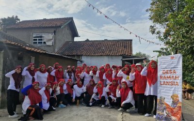 Rumah Zakat Bikin Lansia Sehat dan Bahagia di Hari Kemerdekaan Indonesia