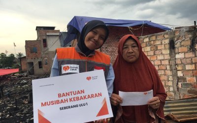 Bantuan Rumah Zakat untuk Korban Kebakaran di Seberang Ulu Palembang