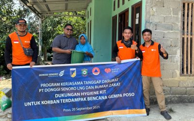 PT Donggi Senoro LNG bersama Rumah Zakat Salurkan 100 Paket Hygienekit untuk Penyintas Gempa Poso