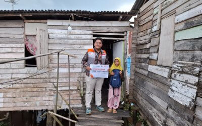 1000 Tas Torch untuk Pelajar Negeri Bersama Rumah Zakat