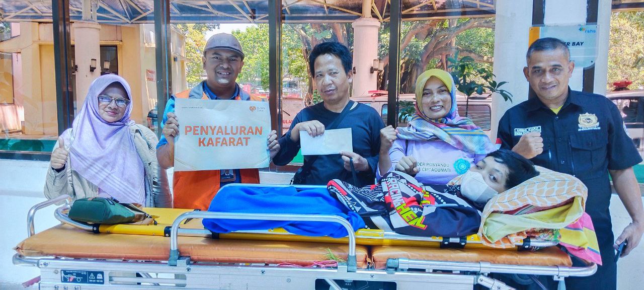 photo_2025-09-10_13-50-56 Rumah Zakat salurkan bantuan kesehatan untuk Muhammad Ridwan di IGD RSHS Bandung