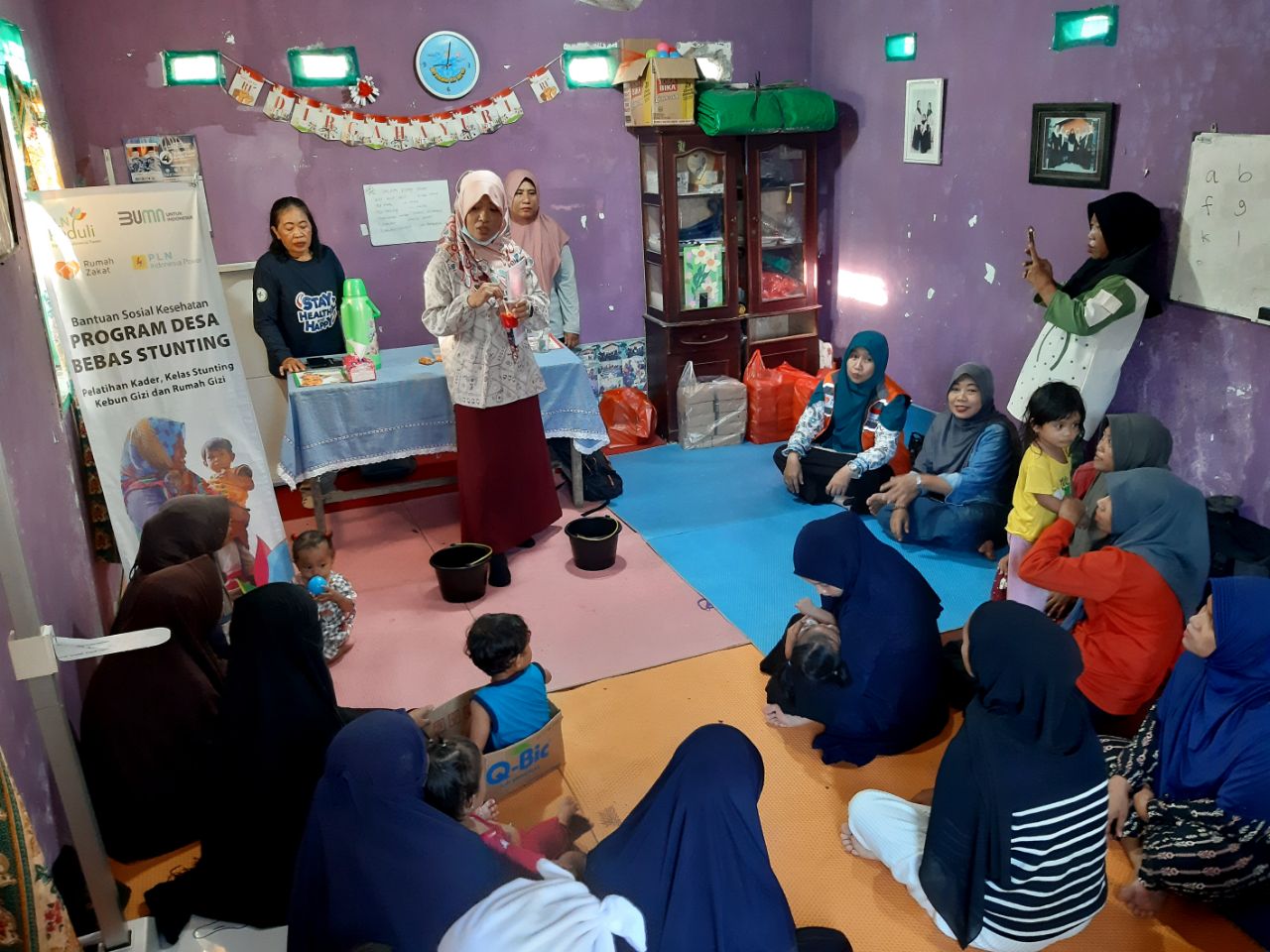 photo_2025-09-18_11-30-39 Suasana Kelas Stunting PT PLN Indonesia Power bersama Rumah Zakat di Posyandu Sungai Nangka Balikpapan