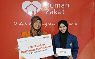PT Grafindo Media Pratama Salurkan Bantuan UKT Mahasiswa Melalui Rumah Zakat Cimahi