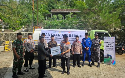 PLN Indonesia Power Gunungkidul dan Rumah Zakat Salurkan 100.000 Liter Air Bersih untuk Warga Gunungkidul