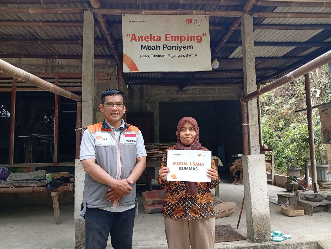 photo_2025-10-27_09-47-38 Rumah Zakat salurkan bantuan untuk UMKM Triwidadi Bantul
