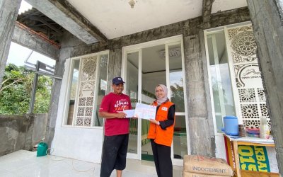 Rumah Zakat Salurkan Bantuan Infrastruktur Mushola Akibat Angin Ribut