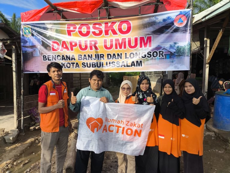 Relawan Rumah Zakat Subulussalam Menyalurkan Bantuan Sembako ke Dapur Umum Desa Suka Maju, Subulussalam