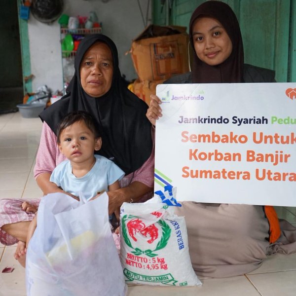Jamkrindo Syariah bersama Rumah Zakat salurkan bantuan banjir Sibolga