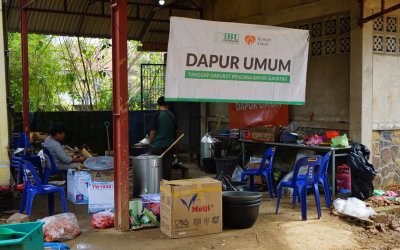 IBU Foundation Bersama Rumah Zakat Dukung Dapur Umum Untuk Warga Terdampak Banjir dan Longsor di Tapanuli Tengah
