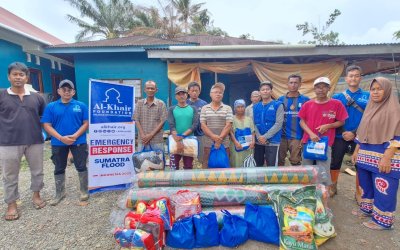 Bantu Warga Terisolir di Agam, Al Khair Foundation Salurkan Sembako dan Perlengkapan Tidur