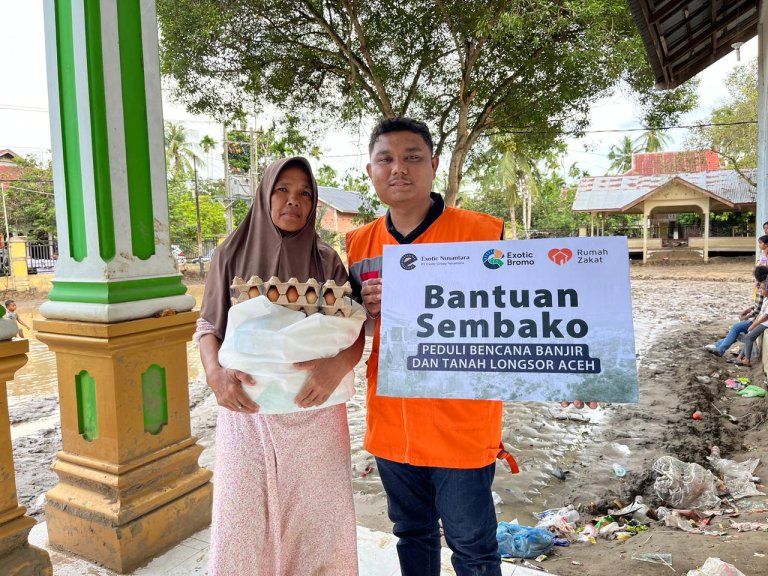PT Exotic Nusantara Bersama Rumah Zakat Salurkan 133 Paket Sembako di Gampong Pante Lhong, Bireuen