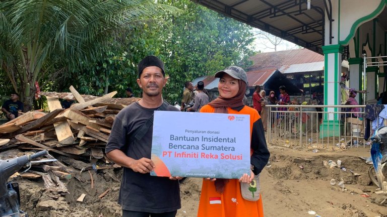 PT Infiniti Reka Solusi Bersama Rumah Zakat Dirikan Dapur Umum untuk Warga Terdampak Banjir Bandang di Pidie Jaya