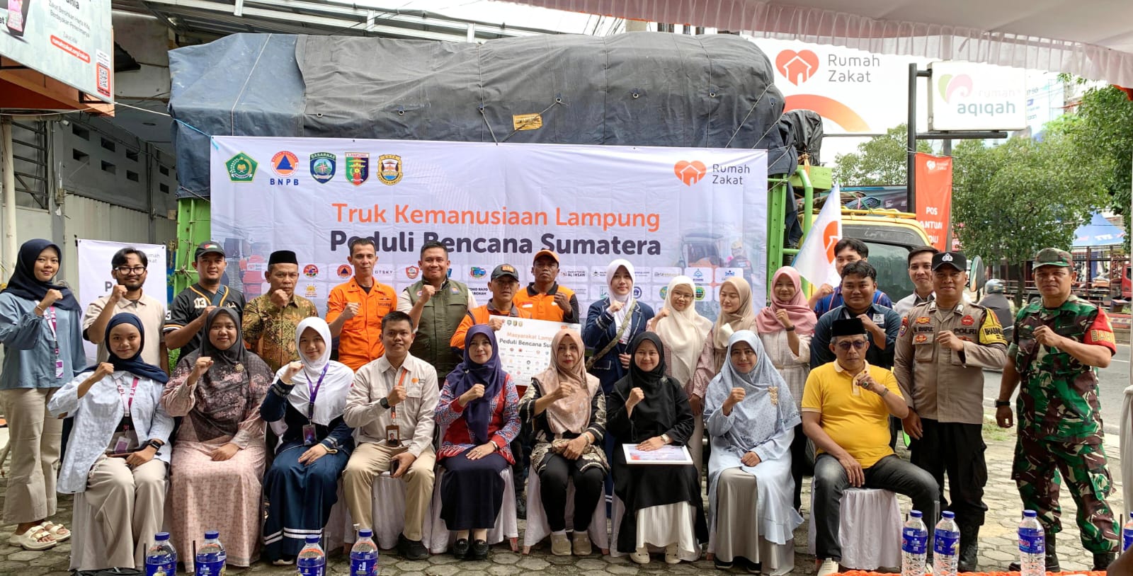 WhatsApp Image 2025-12-26 at 16.54.02 truk kemanusiaan banjir sumatra