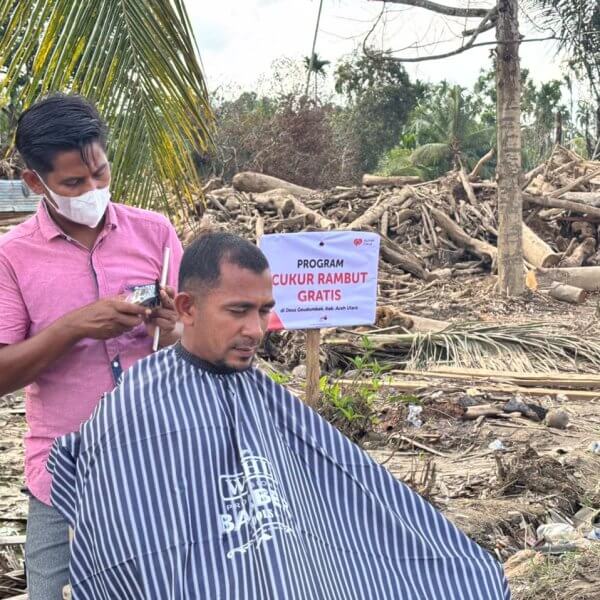 Pulihkan Martabat dan Berdayakan Ekonomi: Rumah Zakat…