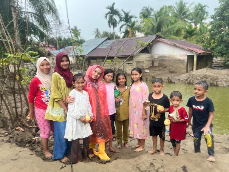 Sherly Bersama Rumah Zakat Kunjungi Lokasi Terdampak Banjir di Pidie Jaya