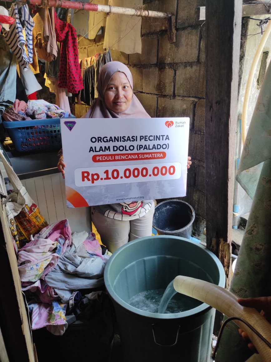 penyaluran air bersih Kota Padang oleh Palado dan Rumah Zakat
