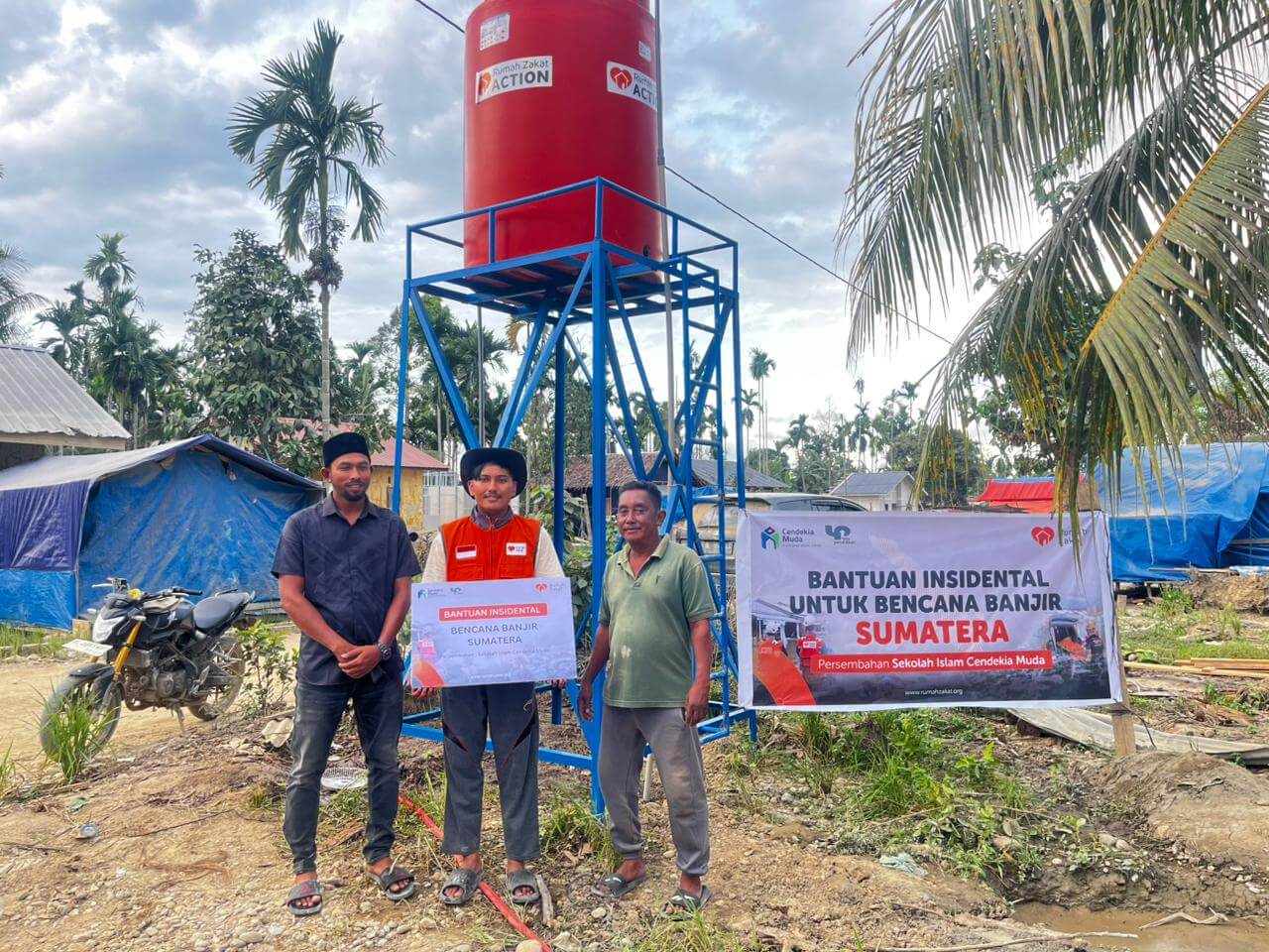 WhatsApp Image 2026-03-03 at 09.55.20 (1) Sumur Bor Sekolah Islam Cendekia Muda dan Rumah Zakat