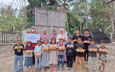 Rumah Zakat Salurkan Paket Berbagi Buka Puasa Untuk Penyintas Banjir Desa Krung Beukah