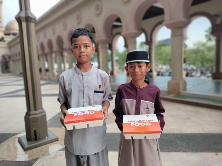 Gelar Buka Puasa Bersama Anak Juara, Rumah Zakat Hadirkan Kebersamaan di Islamic Center Samarinda