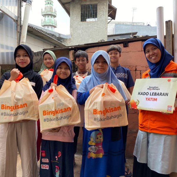 Kado Lebaran Yatim Dhuafa Jakarta