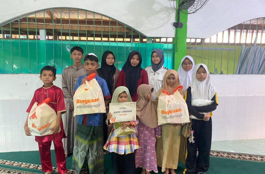 Rumah Zakat Berbagi Kado Lebaran Yatim di Sei Pelunggut Batam