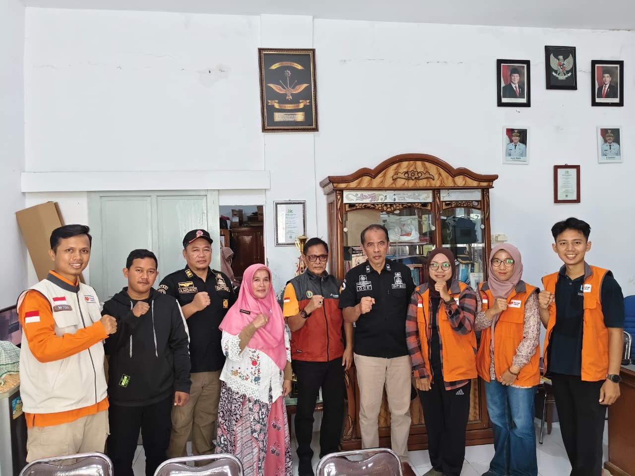 Edukasi kesiapsiagaan bencana digelar Rumah Zakat di SMPN 3 Sindang Indramayu melalui simulasi gempa, kebakaran, dan banjir bagi siswa.