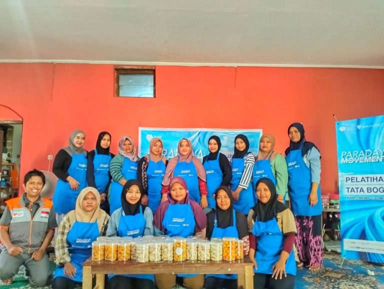 Banjir Pesanan Kue Lebaran, Paragon Corp dan Rumah Zakat Dorong UMKM Tata Boga di Nganjuk