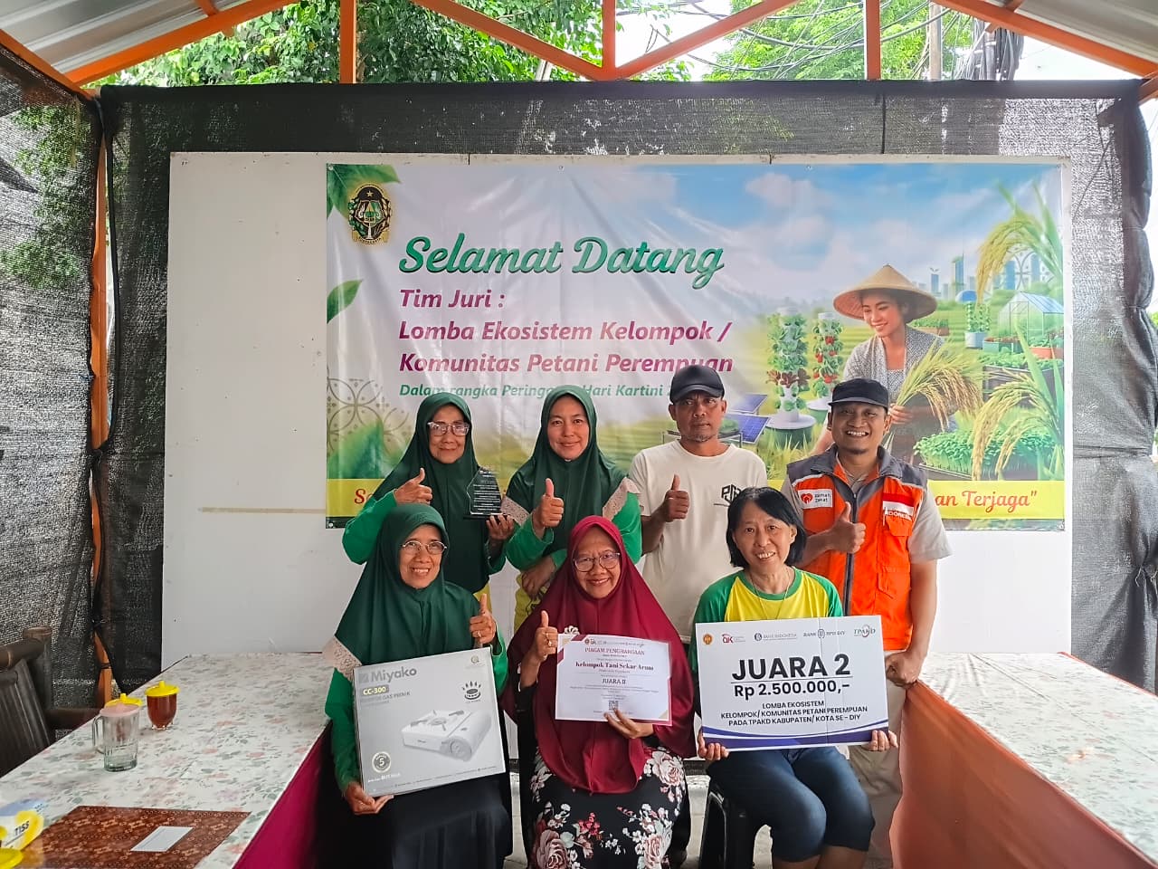 Poktan Sekar Arum binaan Rumah Zakat meraih juara 2 tingkat provinsi pada Hari Kartini, bukti keberhasilan pemberdayaan masyarakat berbasis pertanian.