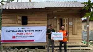 Hunian kayu Rumah Zakat bersama PT Antareja Mahada Makmur dan PT Putra Perkasa Abadi hadir untuk penyintas banjir di Aceh Utara.