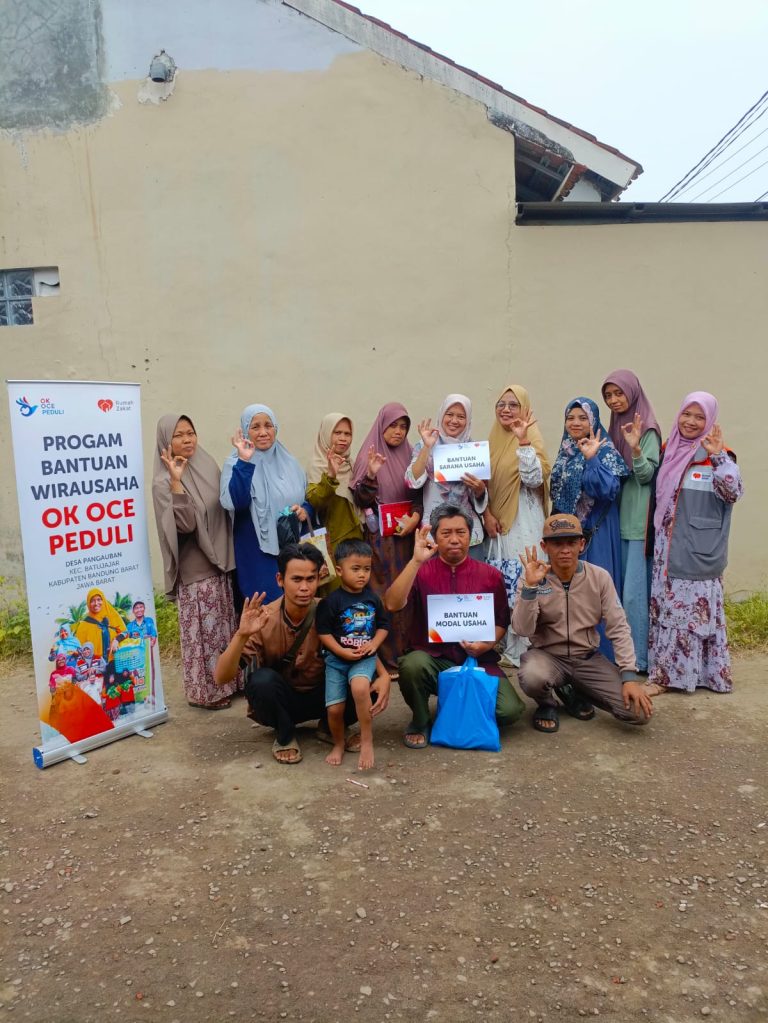 Rumah Zakat dan Ok Oce Peduli Berikan Pembinaan Fiqh Muamalah bagi Pelaku Usaha di Batujajar