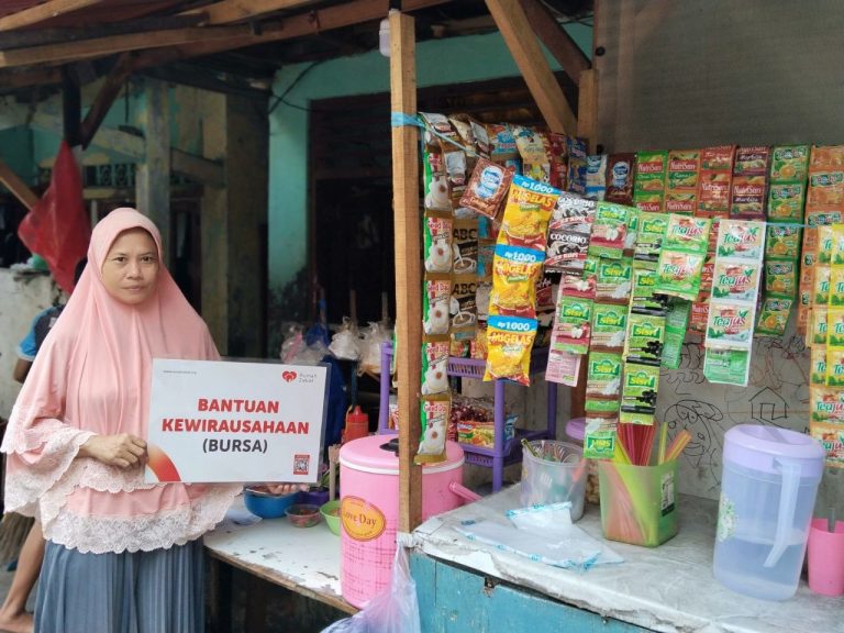 Fasilitator Rumah Zakat Monitoring Usaha UMKM, Binaan Rasakan Manfaat Peningkatan Produksi