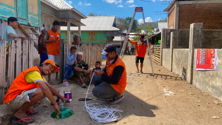 Kampung Dewa Rangga Kini Terang Benderang