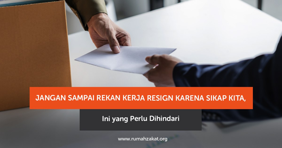 Komunikasi yang baik dengan rekan kerja Komunikasi yang baik dengan rekan kerja