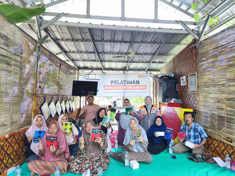 Rumah Zakat Gelar Pelatihan Laporan Keuangan UMKM di Desa Berdaya Tegalurung