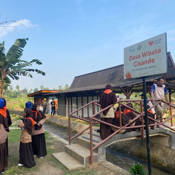 Dari Wisata Menjadi Berdaya, Desa Wisata Cisande…