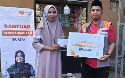 Rumah Zakat Salurkan Bantuan Modal Usaha untuk Perkuat Ekonomi Keluarga di Karangbudi