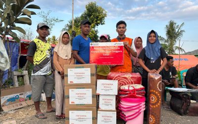 PGN dan Rumah Zakat Salurkan 100 Hygiene Kit dan Selimut untuk Penyintas Gempa Manggarai Timur
