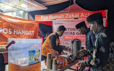 Rohis PT Artajasa dan Rumah Zakat Salurkan 600 Cup Pos Hangat dan Pos Segar untuk Penyintas Gempa
