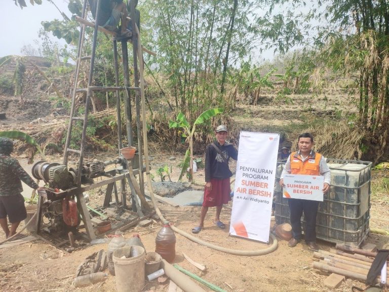 Dari Amanah Menjadi Manfaat, Rumah Zakat Hadirkan Sumber Air untuk Warga Pelosok