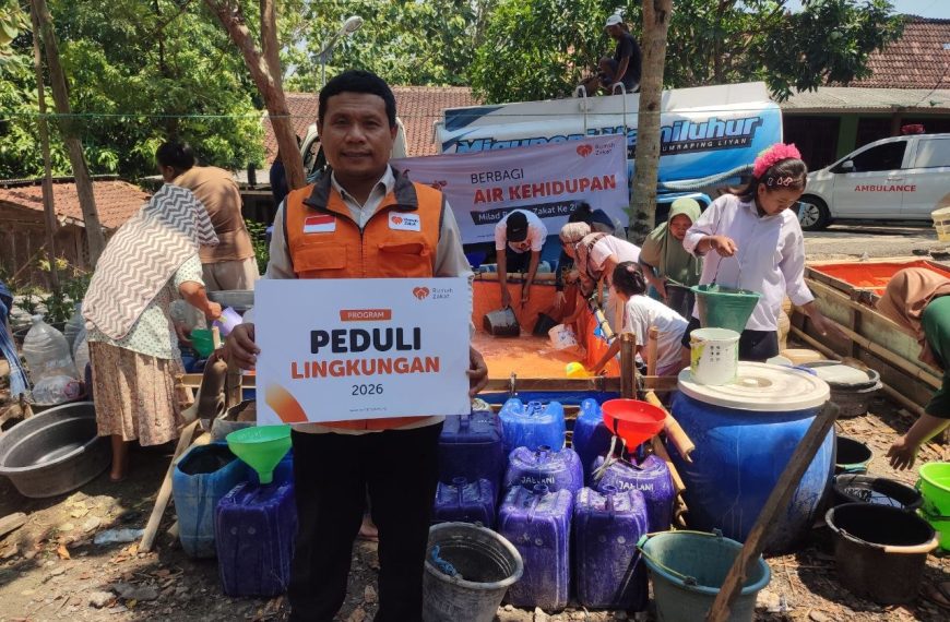 Rumah Zakat salurkan bantuan air bersih untuk warga Desa Ngaren Boyolali