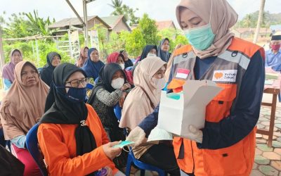 Rumah Zakat Hadirkan Posyandu Lansia dan Perlindungan dari Debu Vulkanik di Sukajaya Lempasing