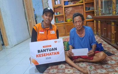 Rumah Zakat Salurkan Bantuan Kesehatan bagi 16 Lansia dan Keluarga Prasejahtera di Cilegon