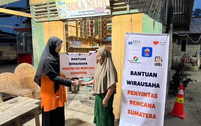 TDA Entrepreneur Bekasi Bersama Rumah Zakat Salurkan Bantuan Modal Usaha bagi Penyintas Banjir Aceh