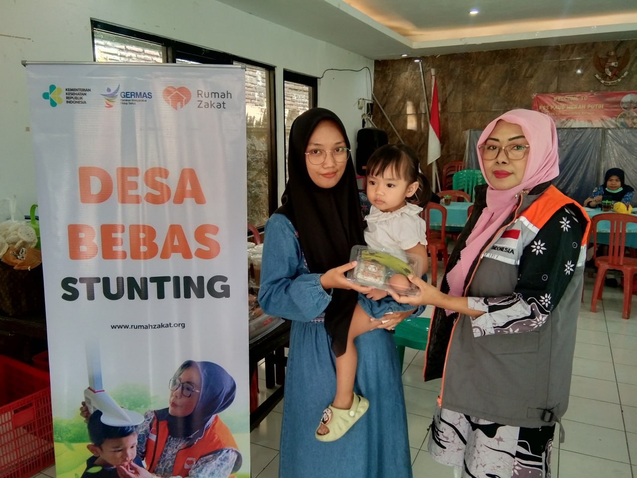 Rumah Zakat menggelar pemeriksaan kesehatan rutin bagi balita di Malang Rumah Zakat menggelar pemeriksaan kesehatan rutin bagi balita di Malang
