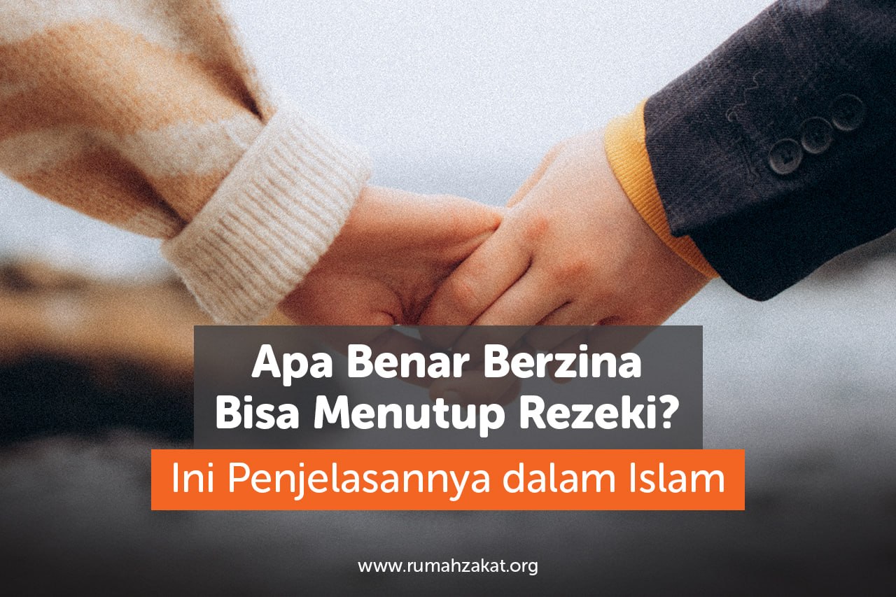 Ilustrasi seorang Muslim berdoa dan memohon ampun kepada Allah sambil berikhtiar mencari rezeki halal. Ilustrasi seorang Muslim berdoa dan memohon ampun kepada Allah sambil berikhtiar mencari rezeki halal.